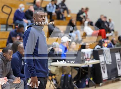 Thumbnail 2 in Carmel Christian vs Bishop Synder (Holiday Hoopsgiving Tournament) photogallery.