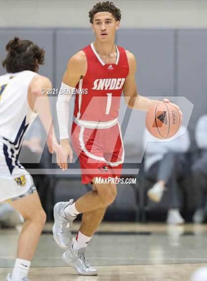 Thumbnail 2 in Carmel Christian vs Bishop Synder (Holiday Hoopsgiving Tournament) photogallery.
