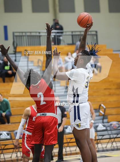 Thumbnail 1 in Carmel Christian vs Bishop Synder (Holiday Hoopsgiving Tournament) photogallery.