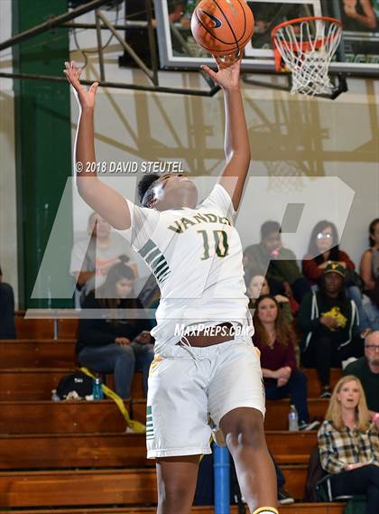 Thumbnail 1 in Alemany vs. Vanden (St. Mary's Stockton MLK Showcase) photogallery.
