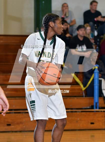 Thumbnail 1 in Alemany vs. Vanden (St. Mary's Stockton MLK Showcase) photogallery.