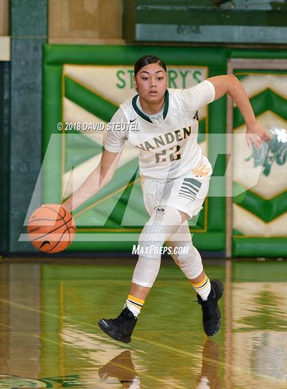 Thumbnail 1 in Alemany vs. Vanden (St. Mary's Stockton MLK Showcase) photogallery.