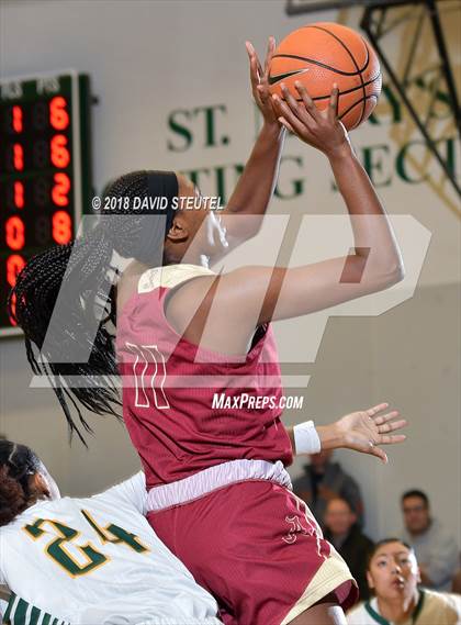 Thumbnail 2 in Alemany vs. Vanden (St. Mary's Stockton MLK Showcase) photogallery.