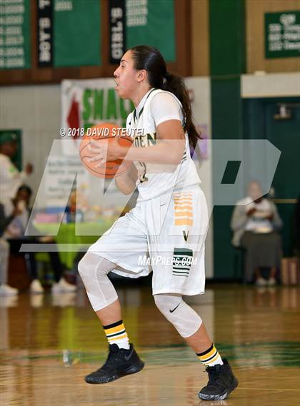 Thumbnail 1 in Alemany vs. Vanden (St. Mary's Stockton MLK Showcase) photogallery.