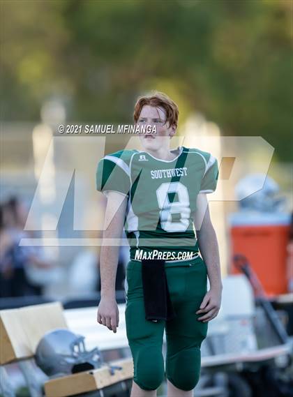 Thumbnail 2 in Lincoln Southwest vs Lincoln Northeast photogallery.