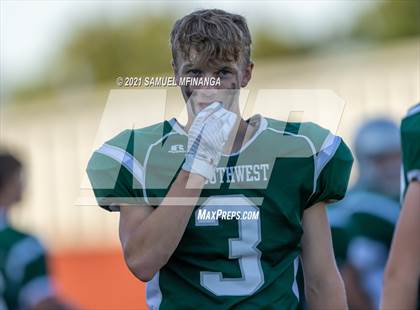 Thumbnail 2 in Lincoln Southwest vs Lincoln Northeast photogallery.