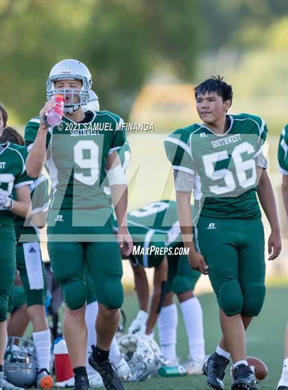 Thumbnail 2 in Lincoln Southwest vs Lincoln Northeast photogallery.