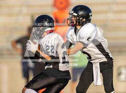 Thumbnail 3 in Lincoln Southwest vs Lincoln Northeast photogallery.