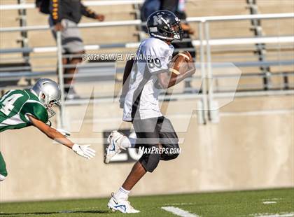 Thumbnail 2 in Lincoln Southwest vs Lincoln Northeast photogallery.