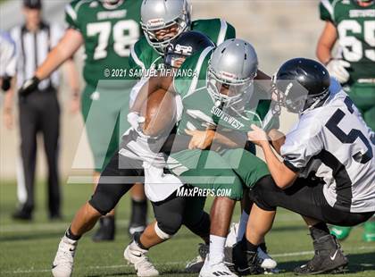 Thumbnail 2 in Lincoln Southwest vs Lincoln Northeast photogallery.