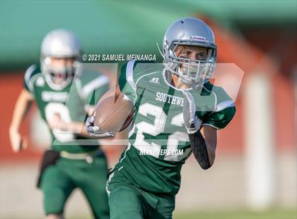 Thumbnail 2 in Lincoln Southwest vs Lincoln Northeast photogallery.