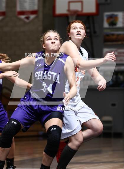 Thumbnail 1 in Shasta vs. Chico photogallery.