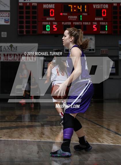Thumbnail 2 in Shasta vs. Chico photogallery.