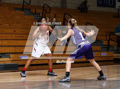 Thumbnail 2 in Shasta vs. Chico photogallery.