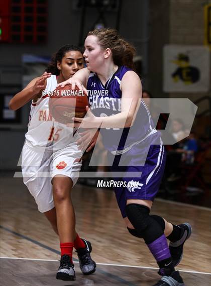 Thumbnail 2 in Shasta vs. Chico photogallery.