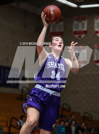 Thumbnail 1 in Shasta vs. Chico photogallery.