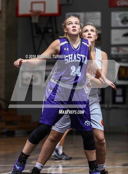 Thumbnail 1 in Shasta vs. Chico photogallery.