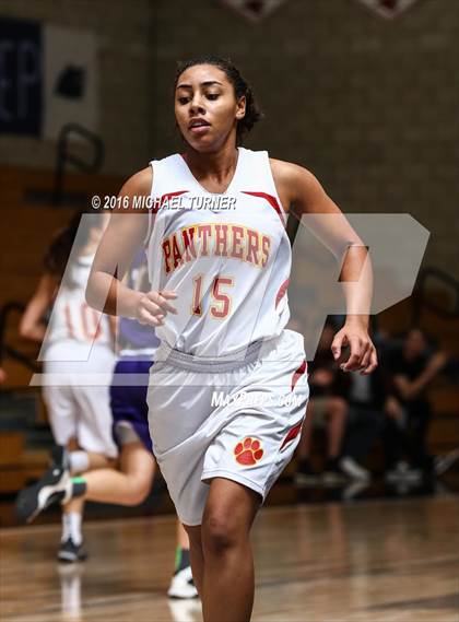 Thumbnail 2 in Shasta vs. Chico photogallery.