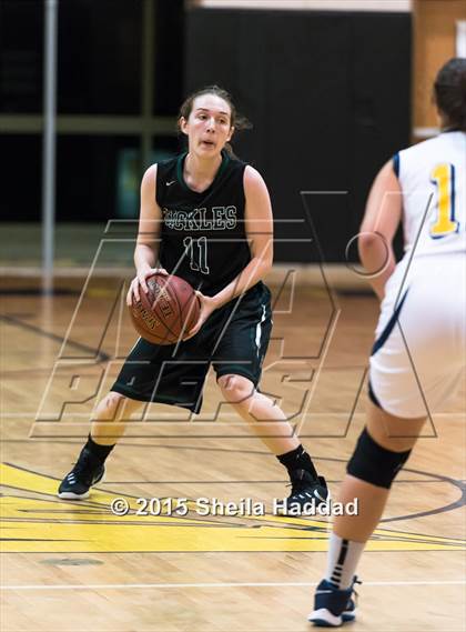 Thumbnail 1 in Sickles @ Steinbrenner photogallery.