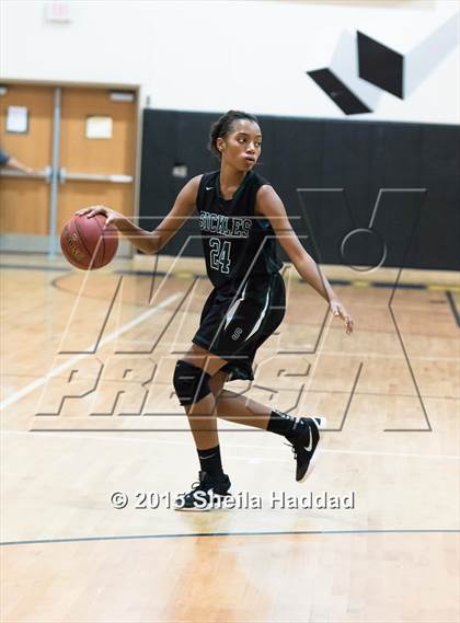Thumbnail 1 in Sickles @ Steinbrenner photogallery.
