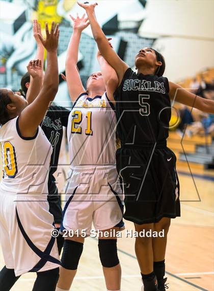 Thumbnail 1 in Sickles @ Steinbrenner photogallery.