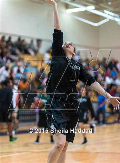 Thumbnail 1 in Sickles @ Steinbrenner photogallery.
