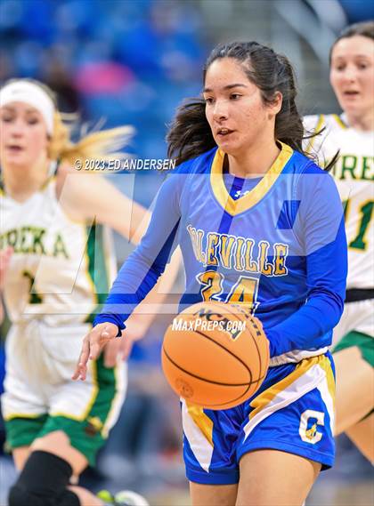 Thumbnail 2 in Coleville vs. Eureka (NIAA 1A State Semifinals) photogallery.