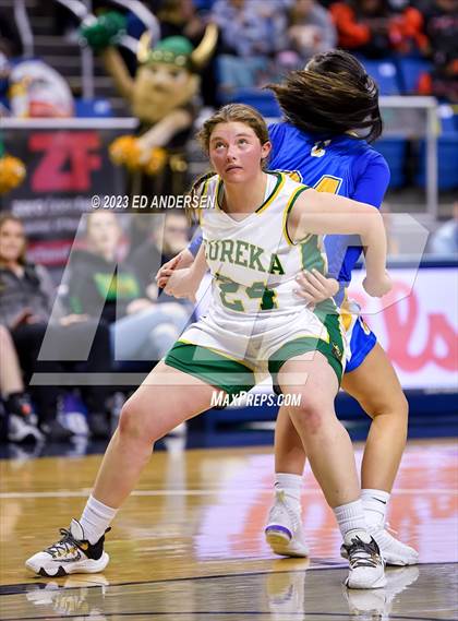 Thumbnail 3 in Coleville vs. Eureka (NIAA 1A State Semifinals) photogallery.