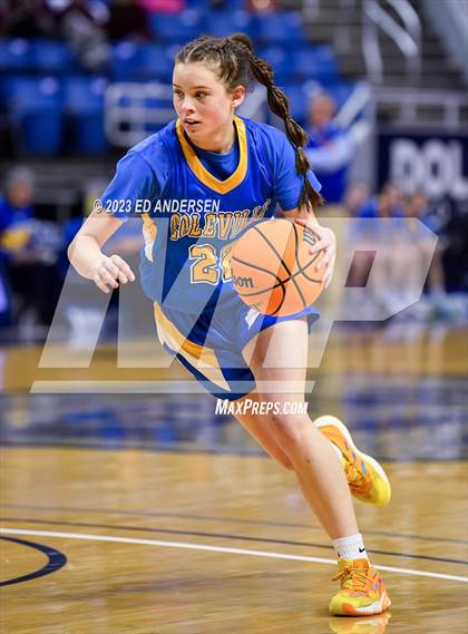 Thumbnail 3 in Coleville vs. Eureka (NIAA 1A State Semifinals) photogallery.