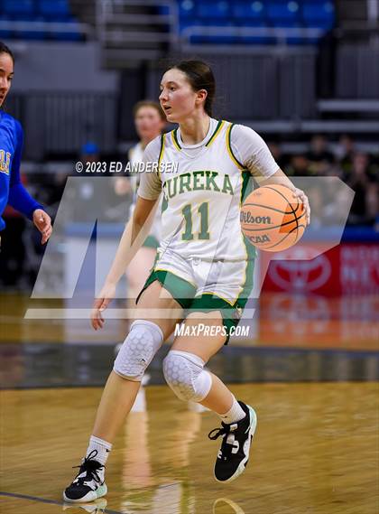 Thumbnail 3 in Coleville vs. Eureka (NIAA 1A State Semifinals) photogallery.