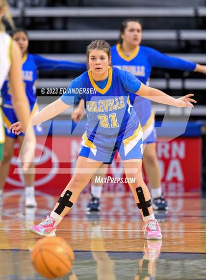 Thumbnail 1 in Coleville vs. Eureka (NIAA 1A State Semifinals) photogallery.
