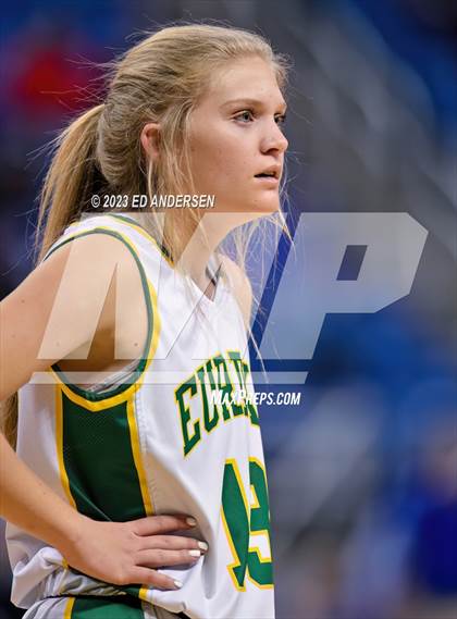 Thumbnail 3 in Coleville vs. Eureka (NIAA 1A State Semifinals) photogallery.