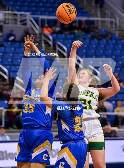 Thumbnail 3 in Coleville vs. Eureka (NIAA 1A State Semifinals) photogallery.