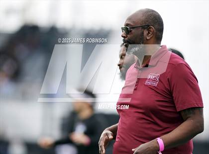 Thumbnail 2 in Florida State University High School vs Fletcher (Jaguars Preseason Classic) photogallery.