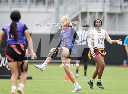 Thumbnail 2 in Florida State University High School vs Fletcher (Jaguars Preseason Classic) photogallery.
