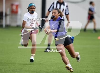 Thumbnail 2 in Florida State University High School vs Fletcher (Jaguars Preseason Classic) photogallery.