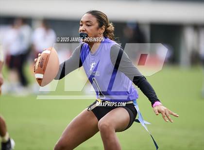 Thumbnail 3 in Florida State University High School vs Fletcher (Jaguars Preseason Classic) photogallery.