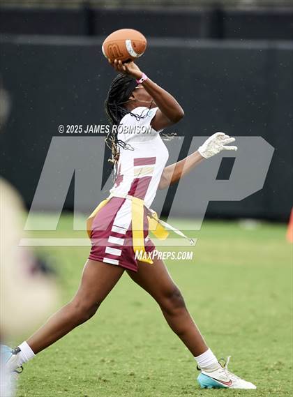 Thumbnail 3 in Florida State University High School vs Fletcher (Jaguars Preseason Classic) photogallery.