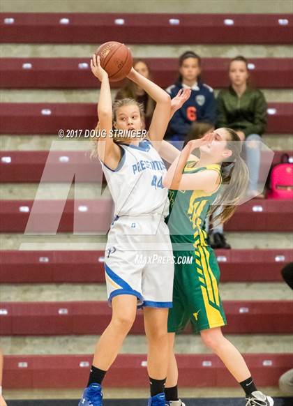 Thumbnail 3 in Presentation vs. Leigh (CIF-CCS Division II Final) photogallery.