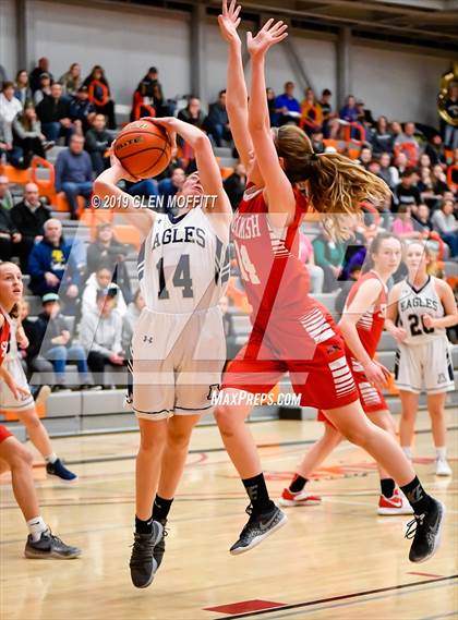 Thumbnail 1 in Snohomish vs. Arlington (WIAA 3A Playoff) photogallery.