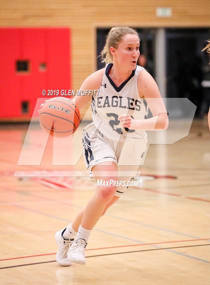 Thumbnail 1 in Snohomish vs. Arlington (WIAA 3A Playoff) photogallery.