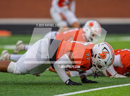 Thumbnail 1 in Deer Park @ La Porte photogallery.