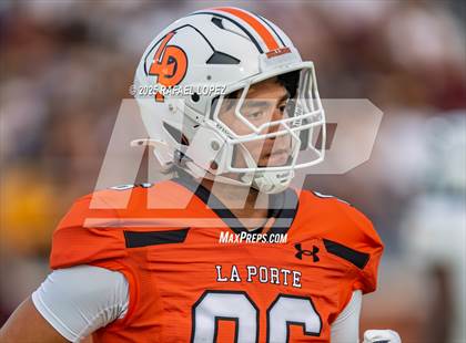 Thumbnail 3 in Deer Park @ La Porte photogallery.