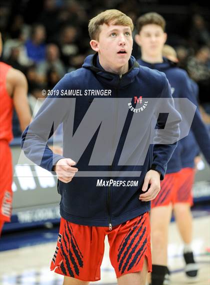 Thumbnail 3 in De La Salle vs. San Joaquin Memorial (MaxPreps MLK Classic) photogallery.