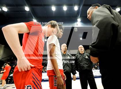 Thumbnail 1 in De La Salle vs. San Joaquin Memorial (MaxPreps MLK Classic) photogallery.
