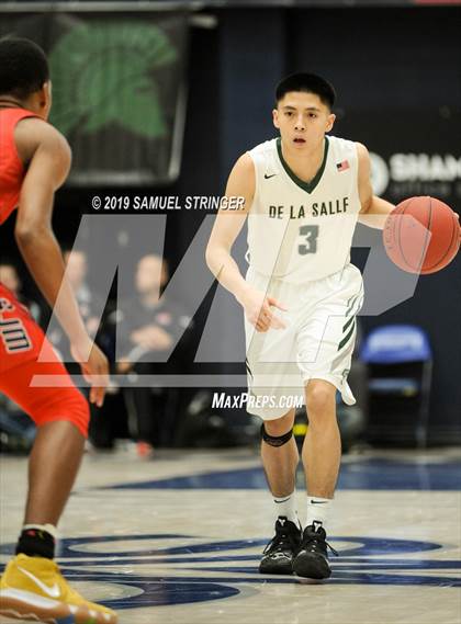 Thumbnail 1 in De La Salle vs. San Joaquin Memorial (MaxPreps MLK Classic) photogallery.