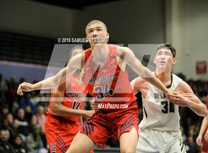 Thumbnail 3 in De La Salle vs. San Joaquin Memorial (MaxPreps MLK Classic) photogallery.