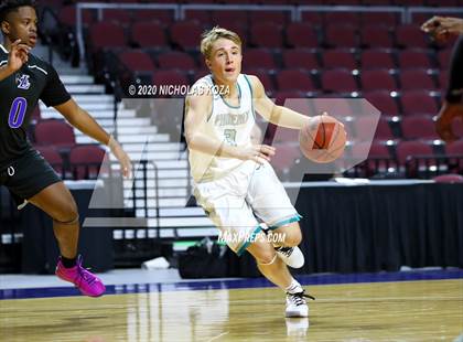 Thumbnail 2 in Fort Lauderdale vs. Farmington (Tarkanian Classic) photogallery.