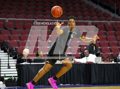 Thumbnail 1 in Fort Lauderdale vs. Farmington (Tarkanian Classic) photogallery.