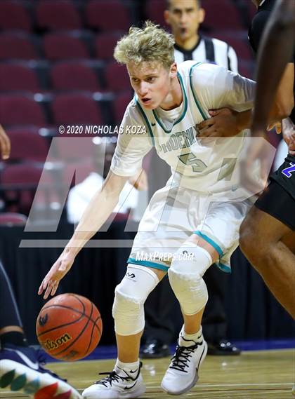 Thumbnail 2 in Fort Lauderdale vs. Farmington (Tarkanian Classic) photogallery.